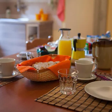 Lou Loop Bed and Breakfast 3*